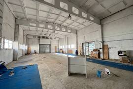 Тёплый склад 500 м² с офисом и воротами