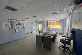 Тёплый склад 500 м² с офисом и воротами