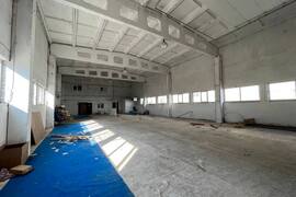Тёплый склад 500 м² с офисом и воротами