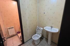 Тёплый склад 500 м² с офисом и воротами