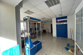Тёплый склад 500 м² с офисом и воротами