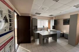 Тёплый склад 500 м² с офисом и воротами