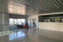 Торговая площадь 165,5 м², 2 этаж, 50...