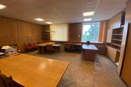 Помещение 367 м²  офис, медцентр