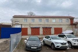 Здание  291.1 м²