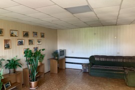 Здание  291.1 м²
