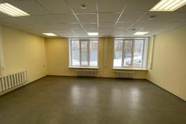Медцентр / ОСЗ 2389 м² с арендаторами...
