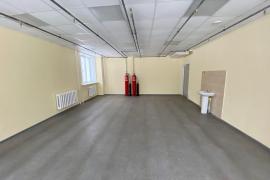 Медцентр / ОСЗ 2389 м² с арендаторами...