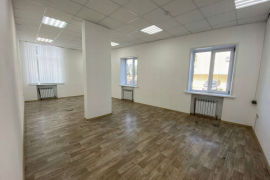 Помещение 116 м² под офис, представит...
