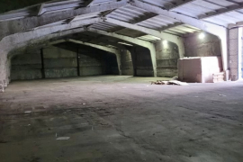 Склад Произво неотапл 750 м²