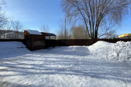 Здание (долями) 1650 м²