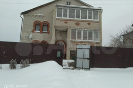 Коттедж 262 м² на участке 8 сот.