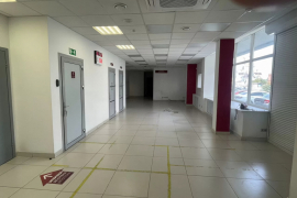 Нежилое помещение 193,6 м² под магази...
