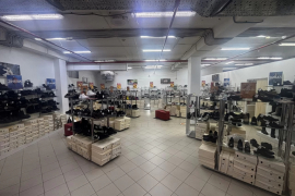 Помещение 130 м² под магазин, спортза...