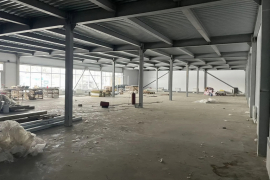 Здание Торговое Офис 1000 м²