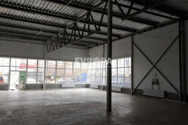 Помещение 330 м²  склад, магазин
