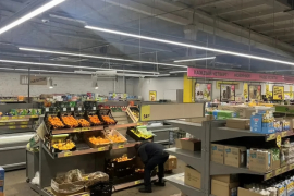 Помещение 390 м² под магазин, склад, ...