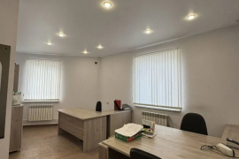 Помещение 240 м² под офис, кабинет, у...
