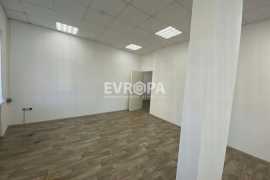 Помещение 116 м² под офис, представит...
