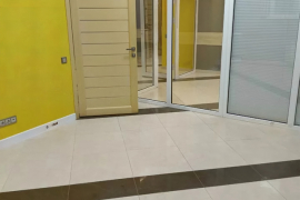 Помещение 445 м² с арендаторами