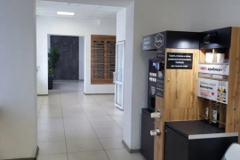 Офис 55,7 м² с балконом в БЦ «Кристал...