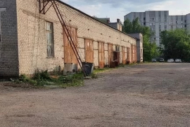 Помещение с арендаторами 1300 м²
