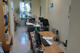 Продажа торгово-офисного помещения 28...