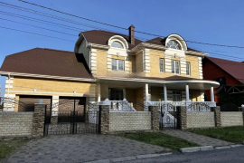 Здание 740 м² под медицинский центр и...
