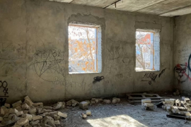 Продажа 3-этажного здания 900 м² + зе...