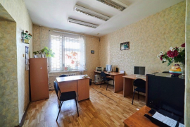 Свободного назначение 457 м²