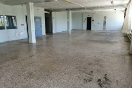 Теплый склад 529 м² с офисом