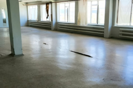 Теплый склад 529 м² с офисом