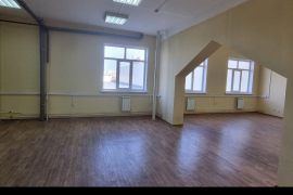  Офис Помещение  450 м²