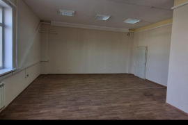  Офис Помещение  450 м²