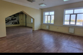  Офис Помещение  450 м²