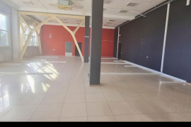 Офис Помещение   233,2 м²